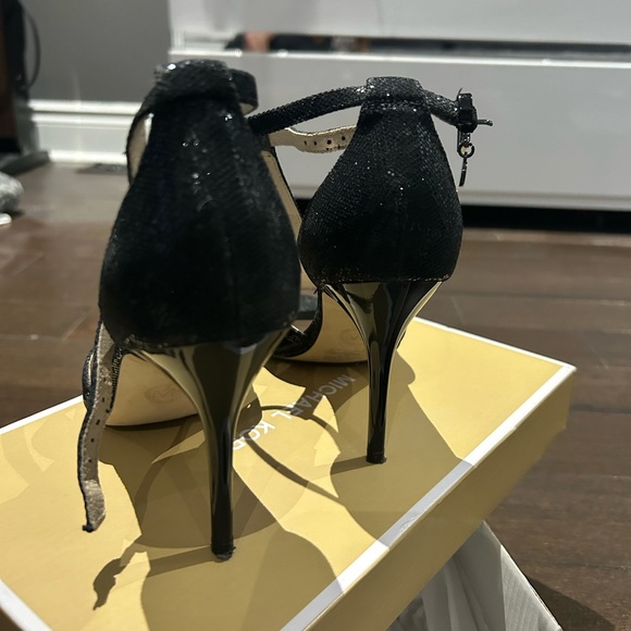 Michael Kors strappy heels - Picture 2 of 6